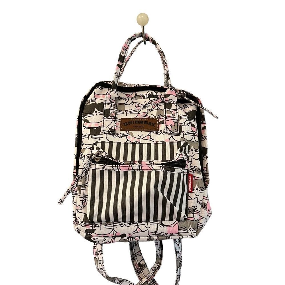 Union bay cat canvas back pack‎